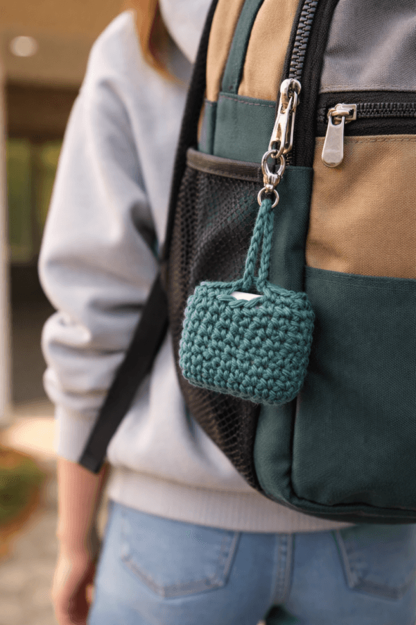 Crochet AirPods Case Pattern PDF – Beginner Hanging Case for AirPods & AirPods Pro